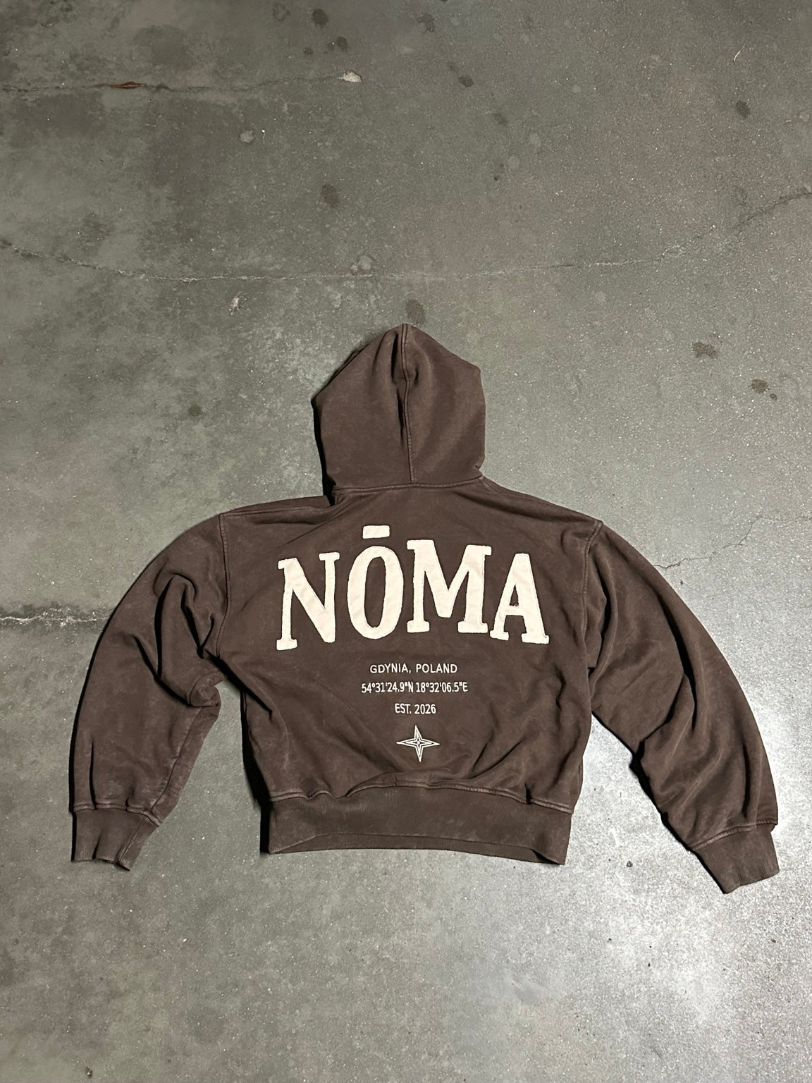 NŌMA DROP 01 – tył, drugie ujęcie